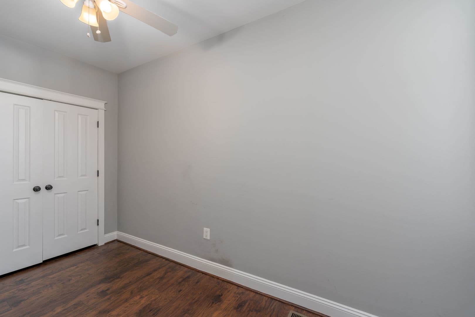 Baltimore House: 443 N. Milton Ave.