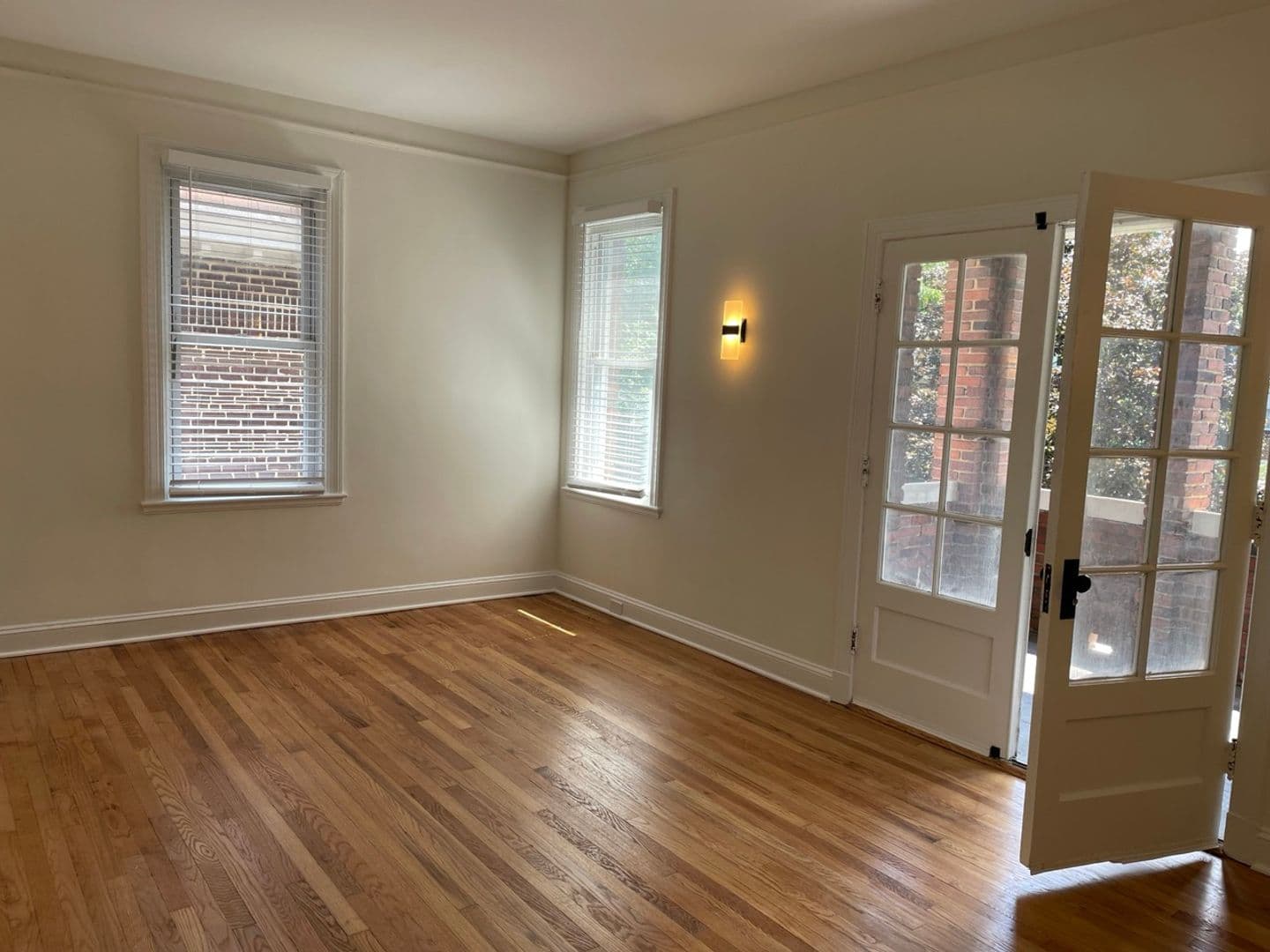 Baltimore Apartment: 3401 Guilford Terrace