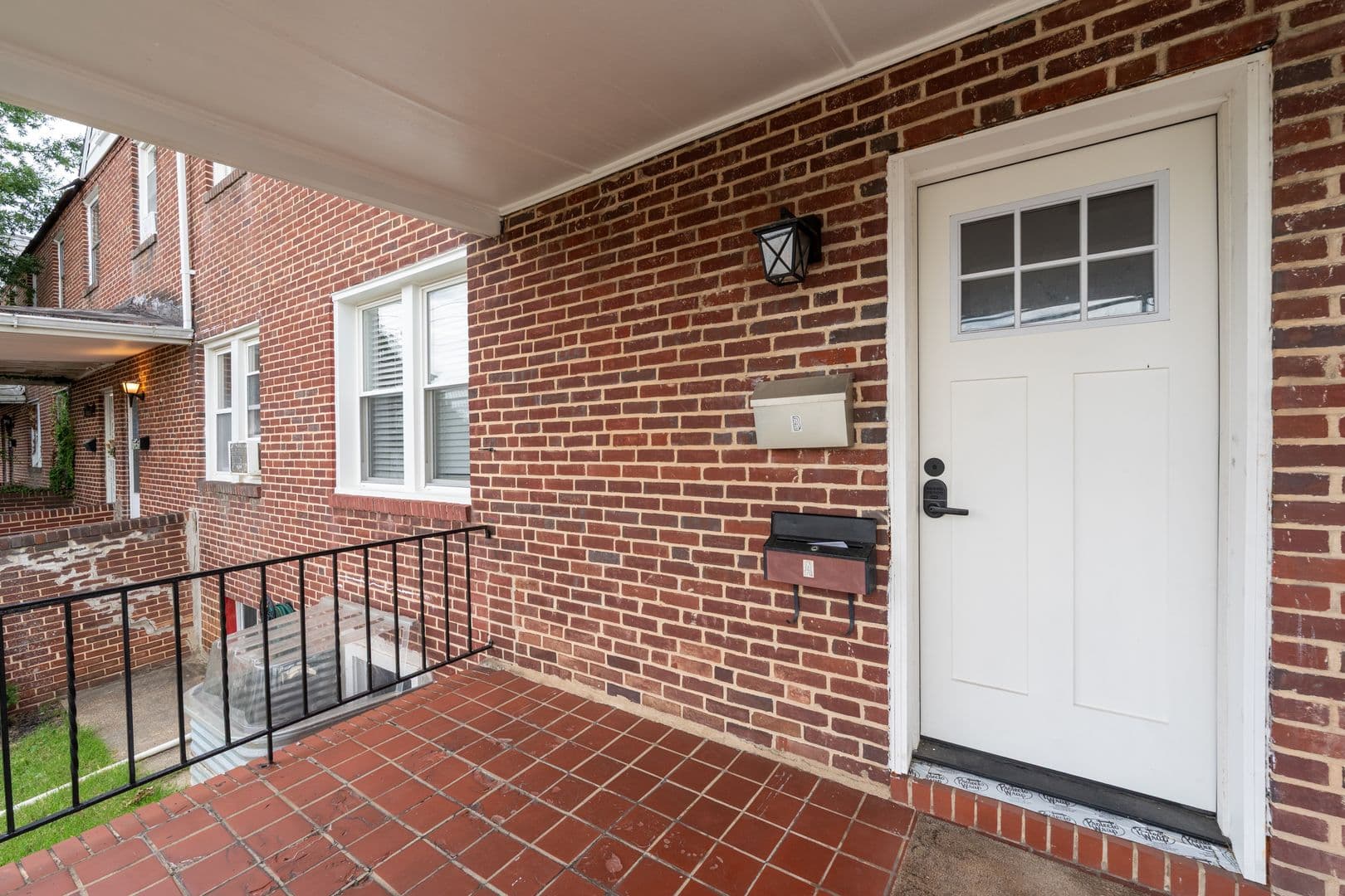 Baltimore Apartment: 1047 Desoto Rd.