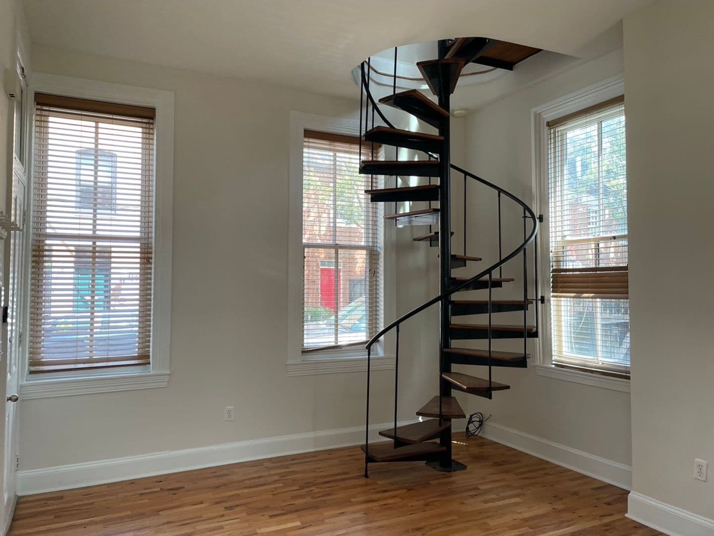 Baltimore Apartment: 1601 Shakespeare St