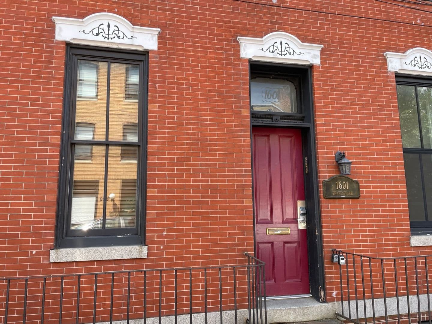Baltimore Apartment: 1601 Shakespeare St