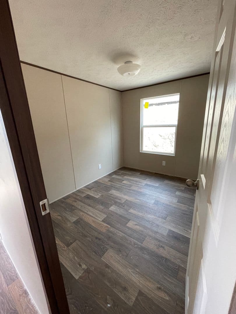 CANYON LAKE Apartment: 377-4 BUCK TRAIL