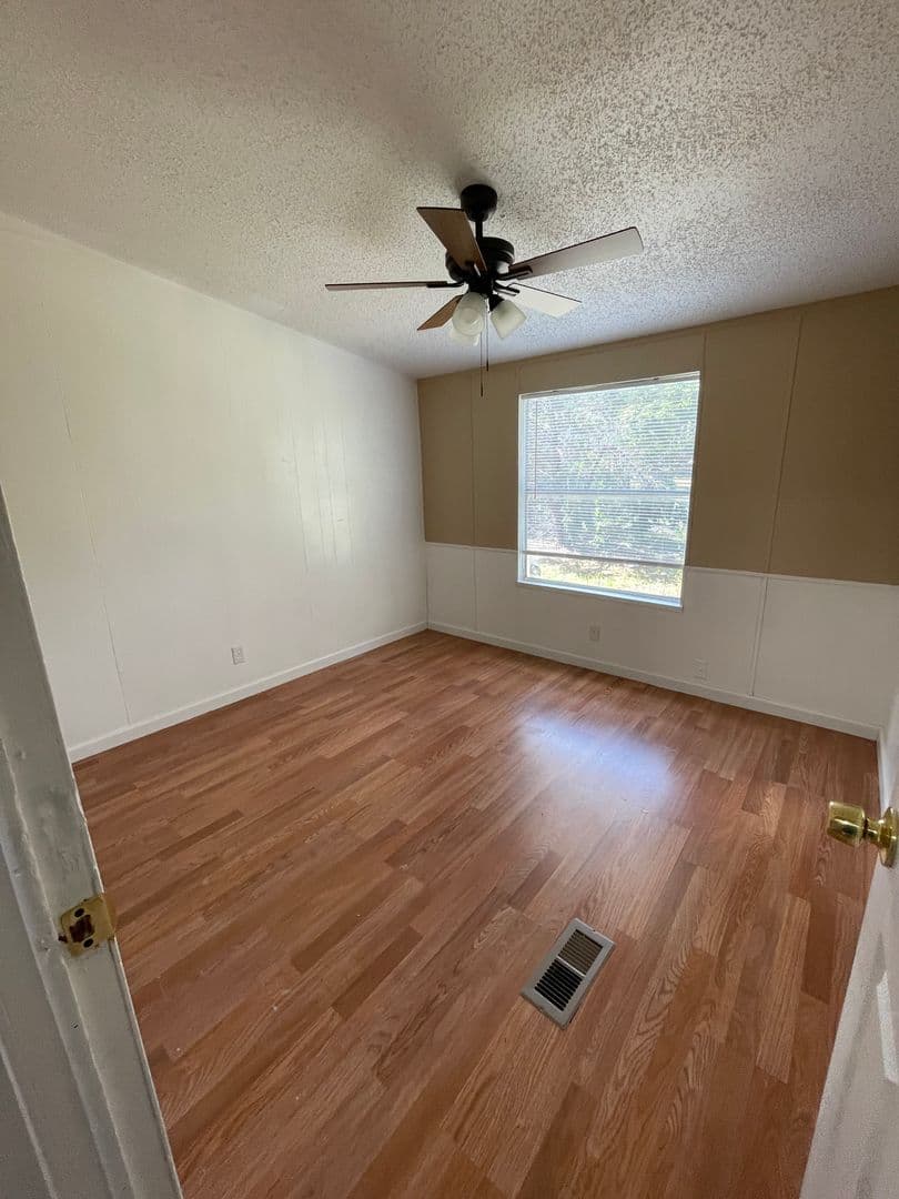 CANYON LAKE Apartment: 629 BUCK TRAIL