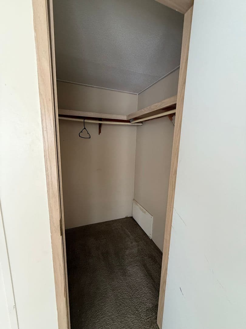 CANYON LAKE Apartment: 1215 CYPRESS DR