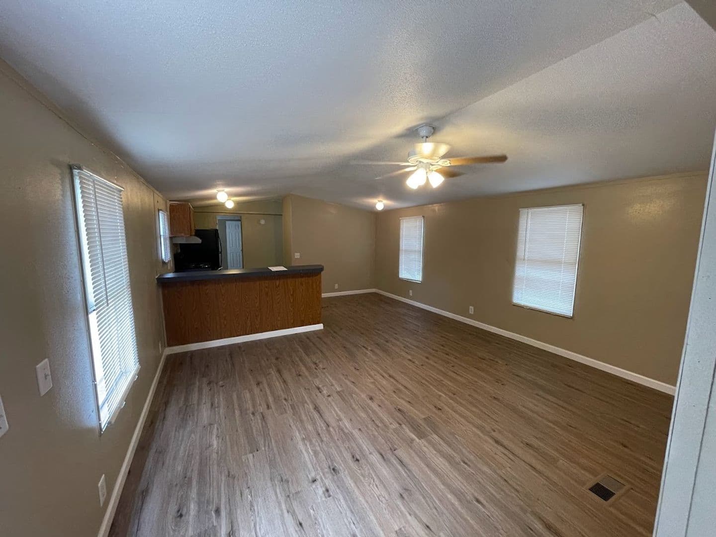 CANYON LAKE Apartment: 611 BUCK TRAIL