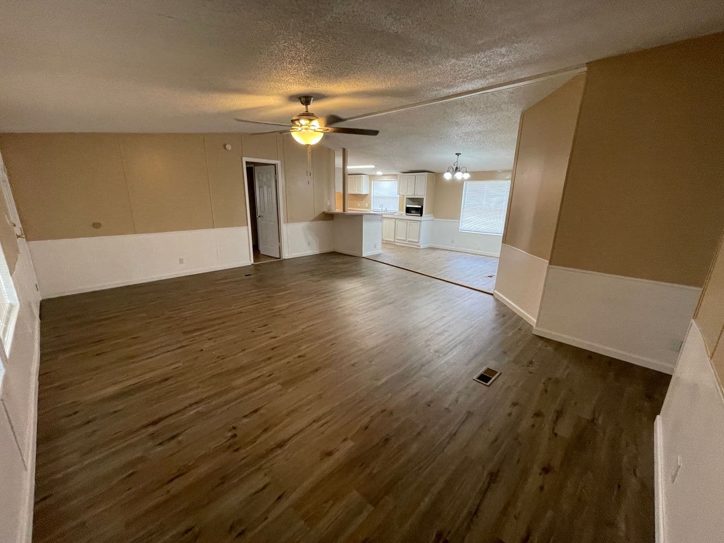 CANYON LAKE Apartment: 629 BUCK TRAIL