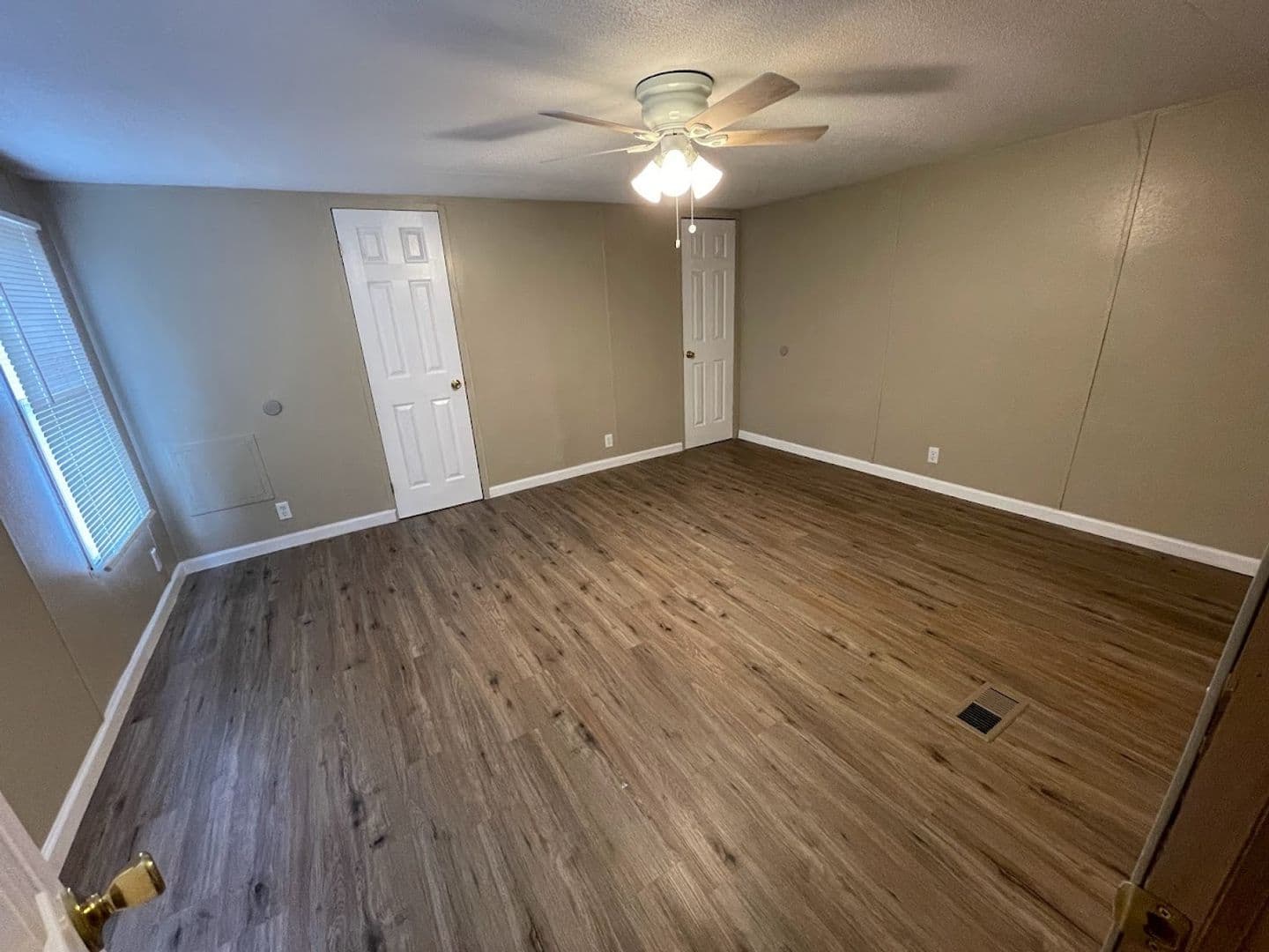 CANYON LAKE Apartment: 611 BUCK TRAIL
