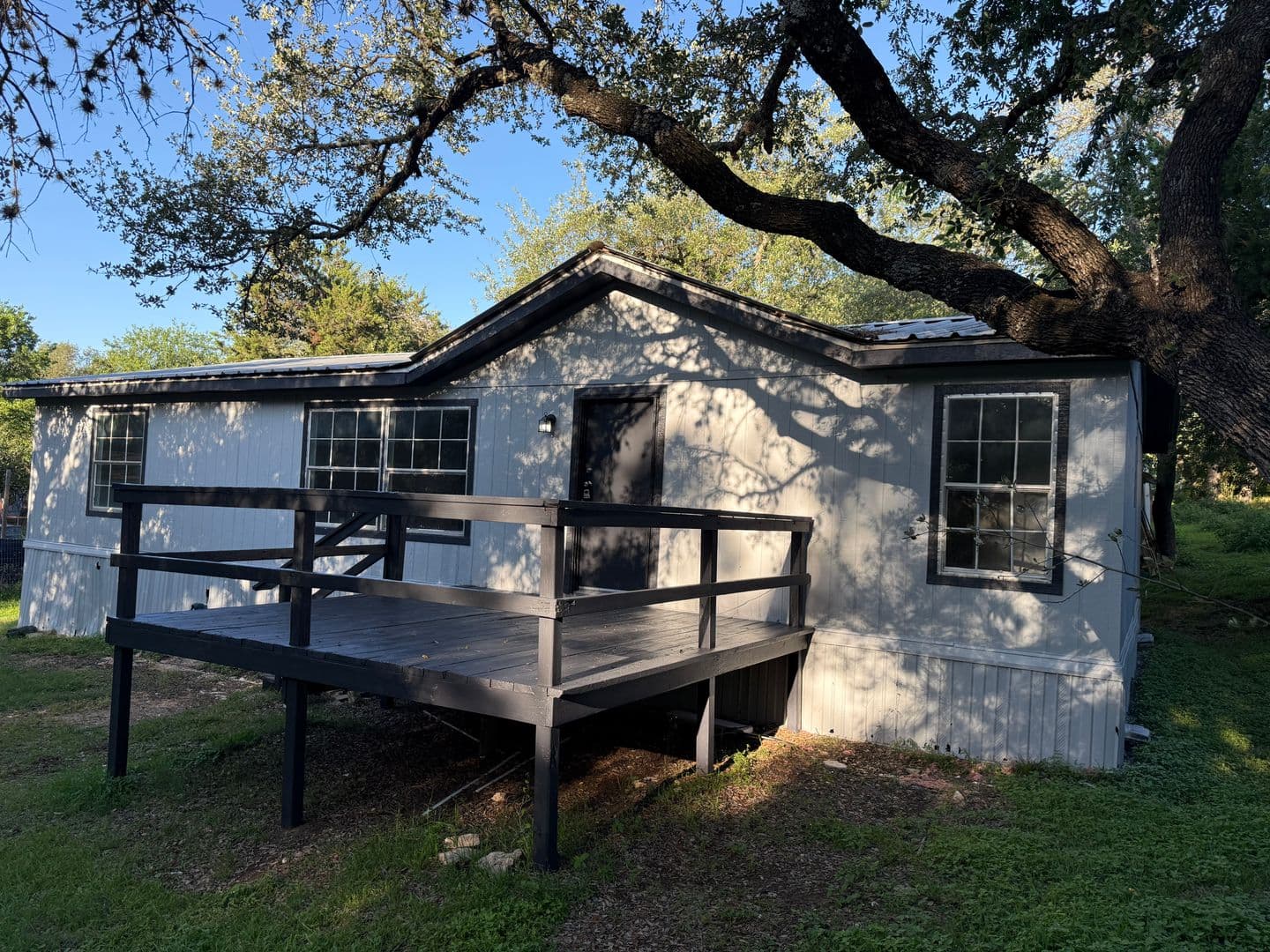 CANYON LAKE Apartment: 532 GRANDVIEW BEND
