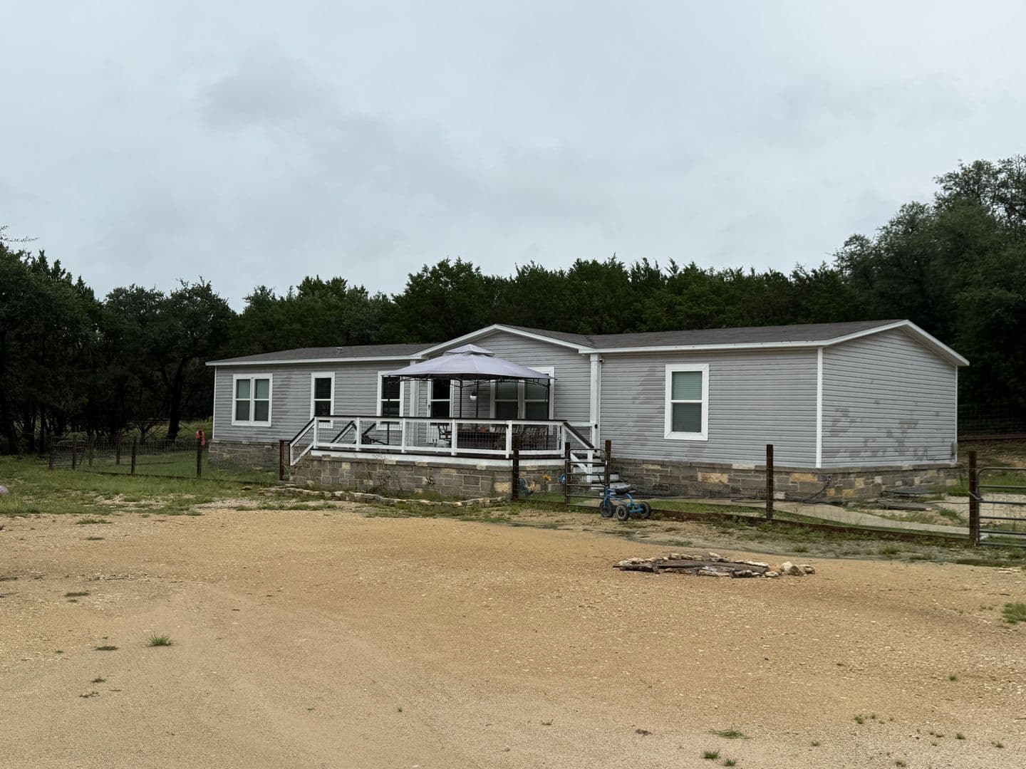 FISCHER Apartment: 167 POSEY RANCH