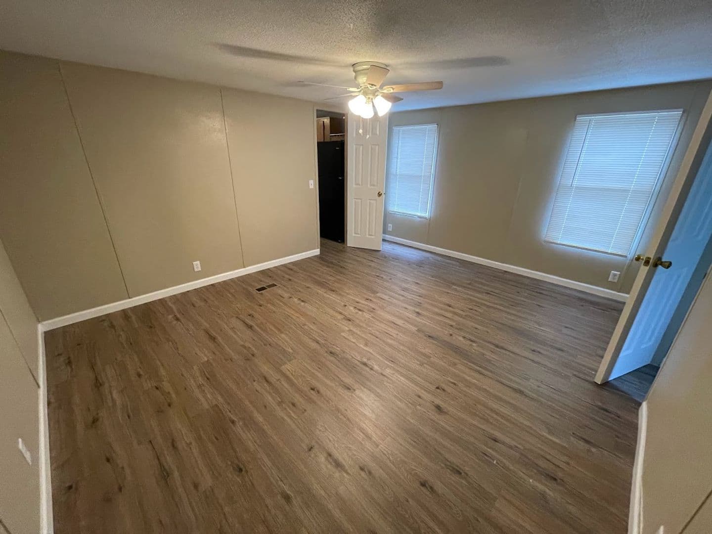 CANYON LAKE Apartment: 611 BUCK TRAIL