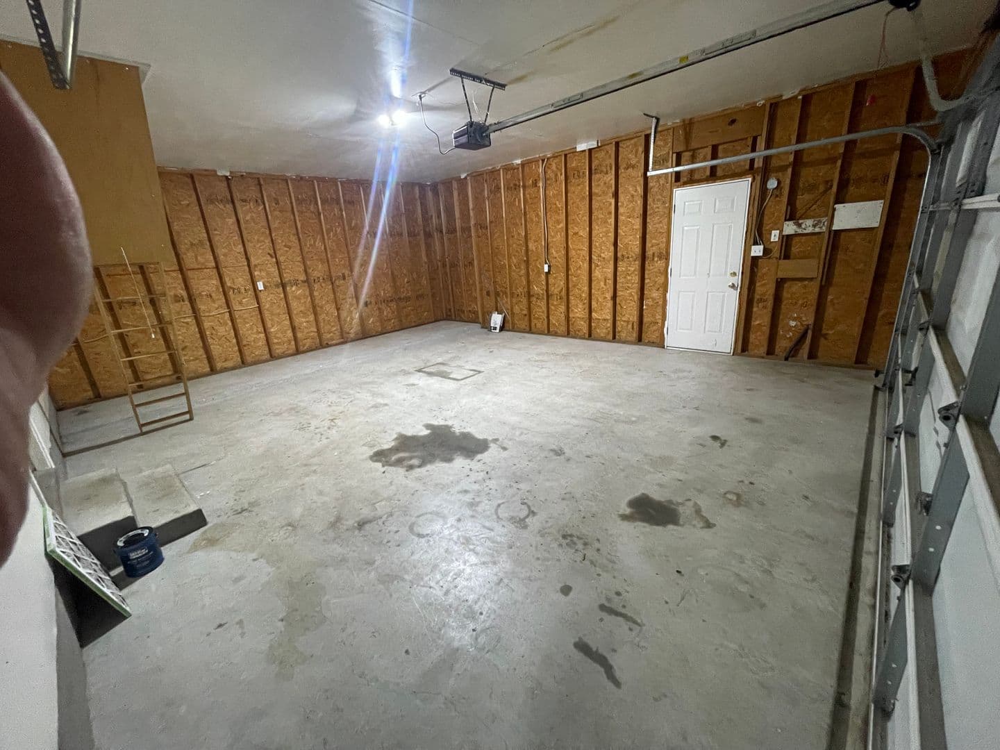 CANYON LAKE House: 1640 LONESOME