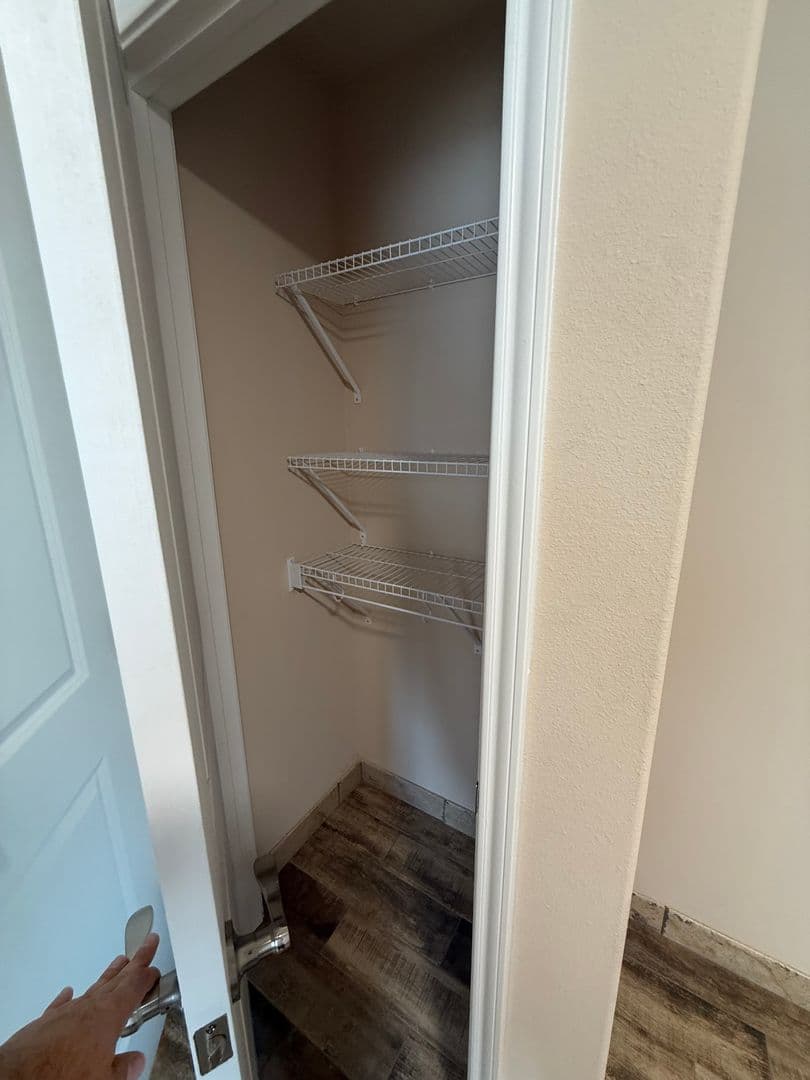 CANYON LAKE Apartment: 1008-1014 MAKAYLA DR
