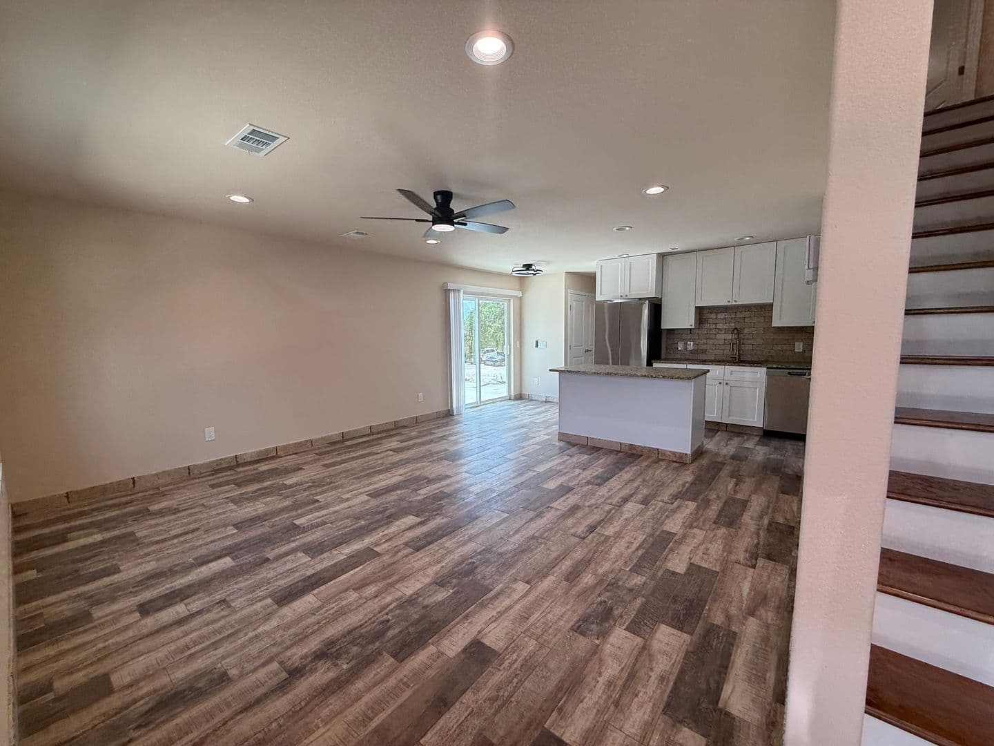 CANYON LAKE Apartment: 1008-1014 MAKAYLA DR