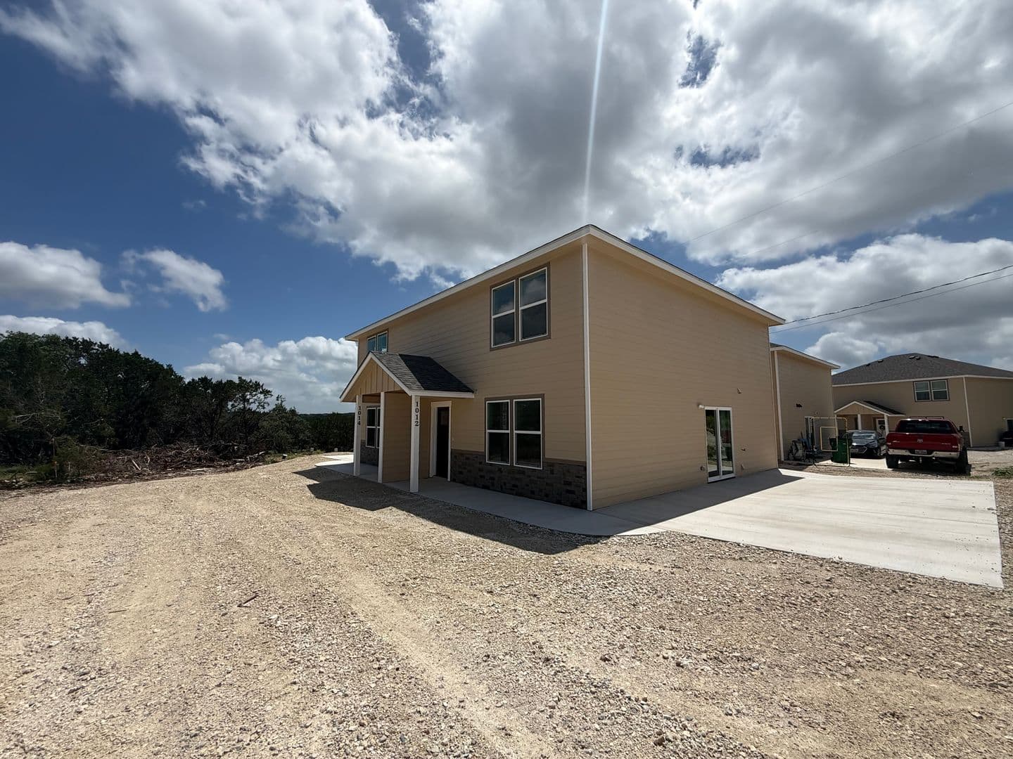 CANYON LAKE Apartment: 1008-1014 MAKAYLA DR