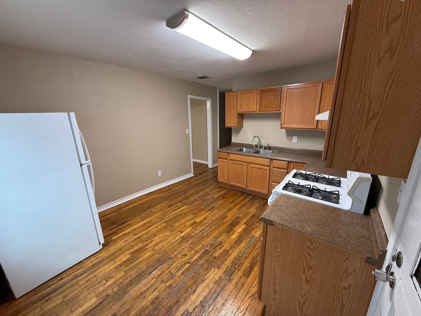 NEW BRAUNFELS House: 784 SAMUELS
