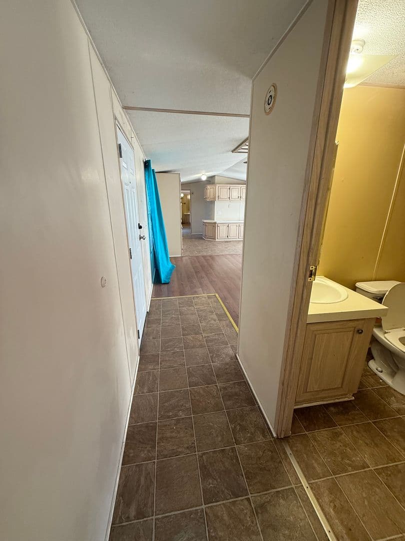 CANYON LAKE Apartment: 1215 CYPRESS DR