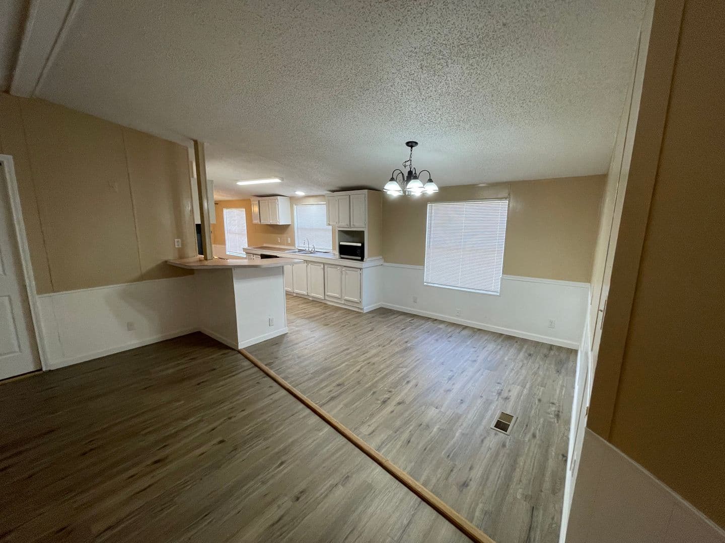 CANYON LAKE Apartment: 629 BUCK TRAIL