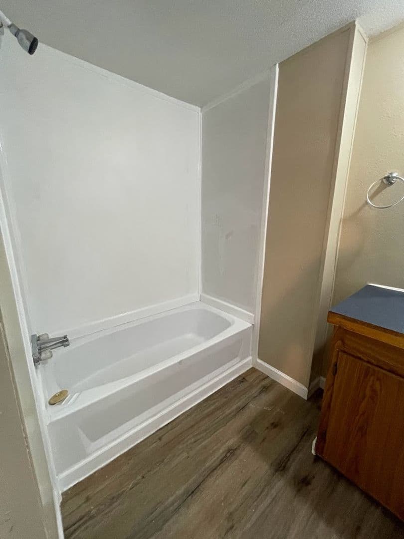 CANYON LAKE Apartment: 611 BUCK TRAIL