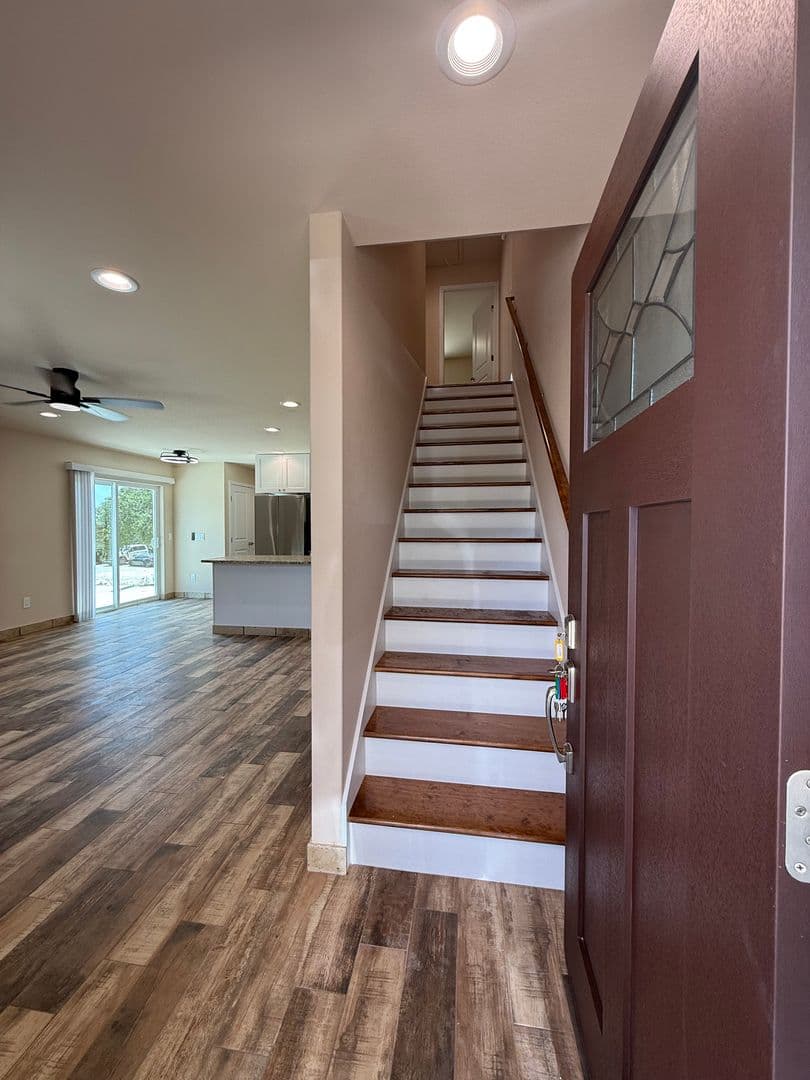 CANYON LAKE Apartment: 1008-1014 MAKAYLA DR