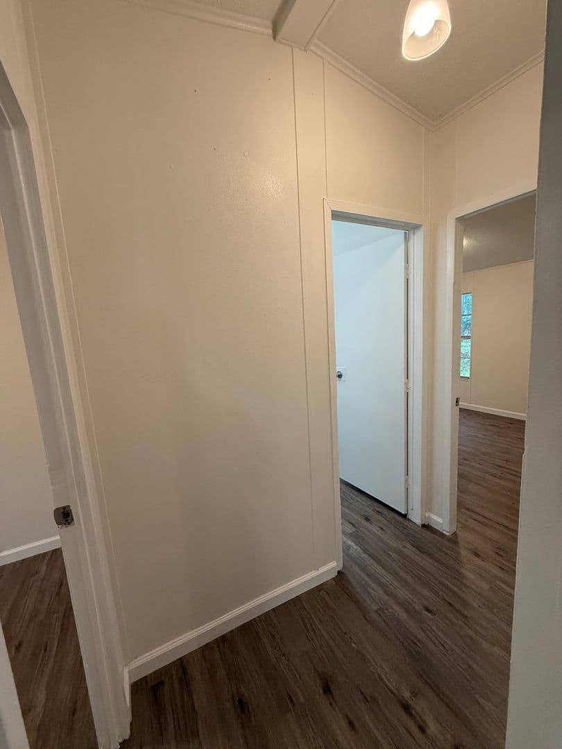 CANYON LAKE Apartment: 532 GRANDVIEW BEND