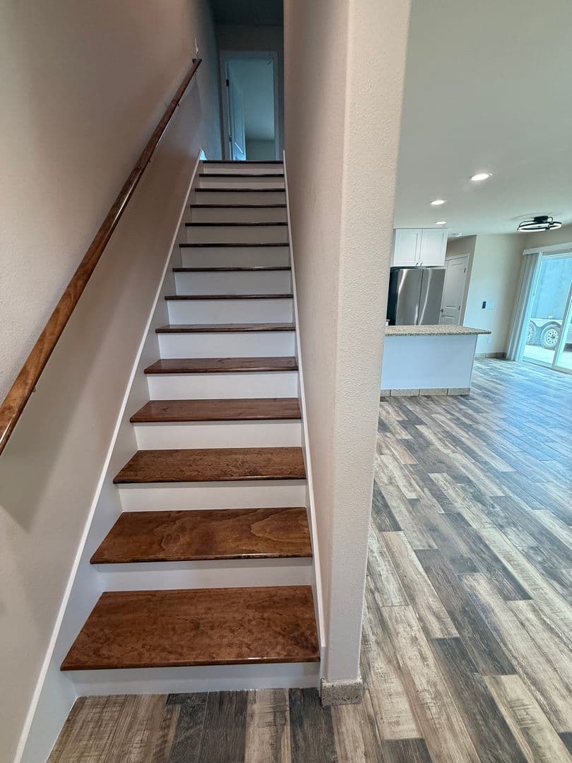 CANYON LAKE Apartment: 1008-1014 MAKAYLA DR