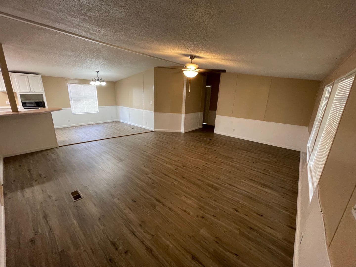 CANYON LAKE Apartment: 629 BUCK TRAIL