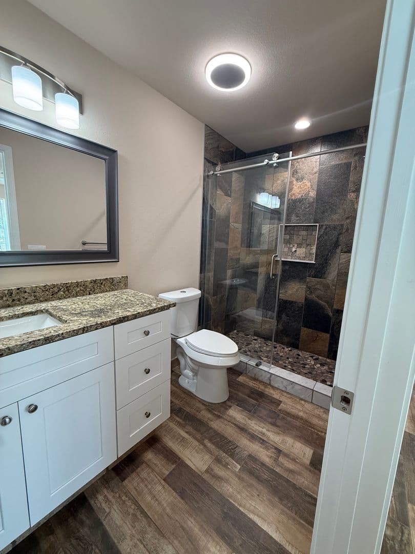 CANYON LAKE Apartment: 1008-1014 MAKAYLA DR