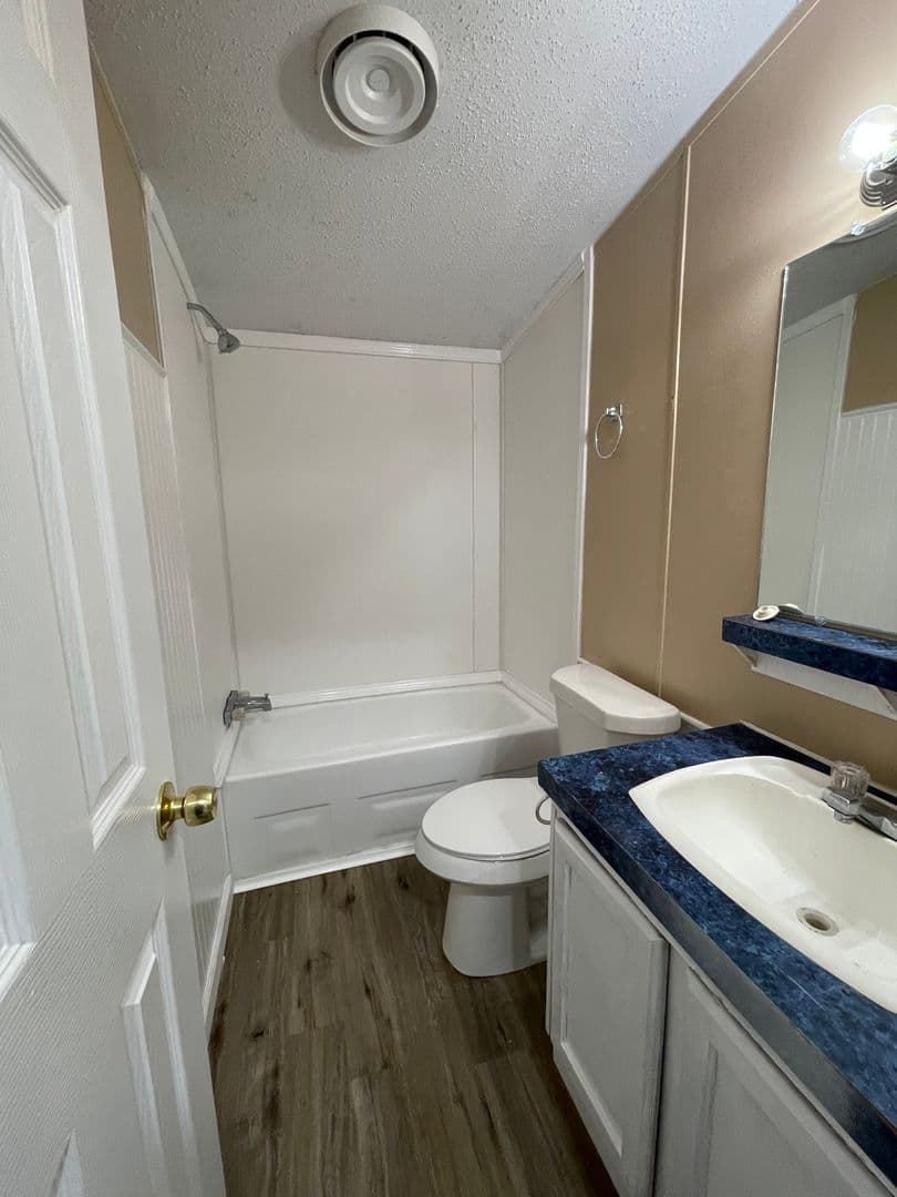 CANYON LAKE Apartment: 629 BUCK TRAIL