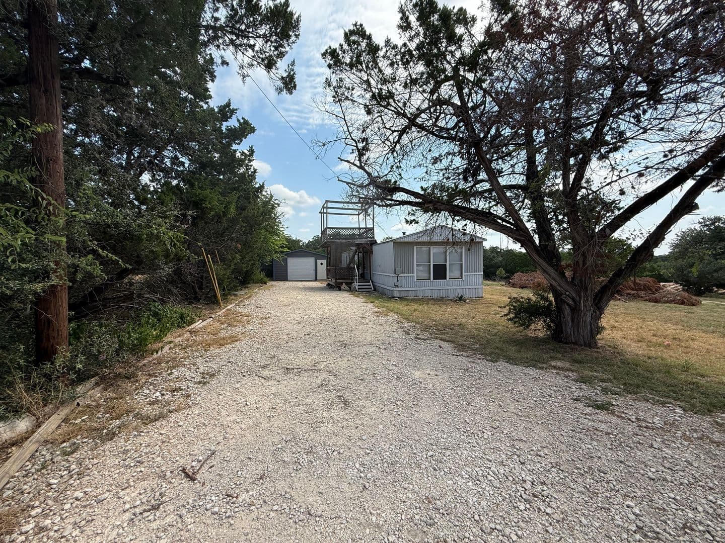 CANYON LAKE Apartment: 1215 CYPRESS DR