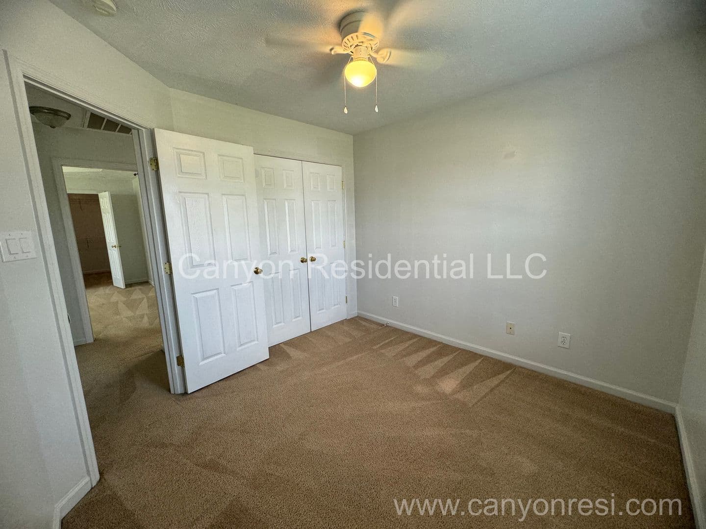 Raeford House: 323 Rushmore Court