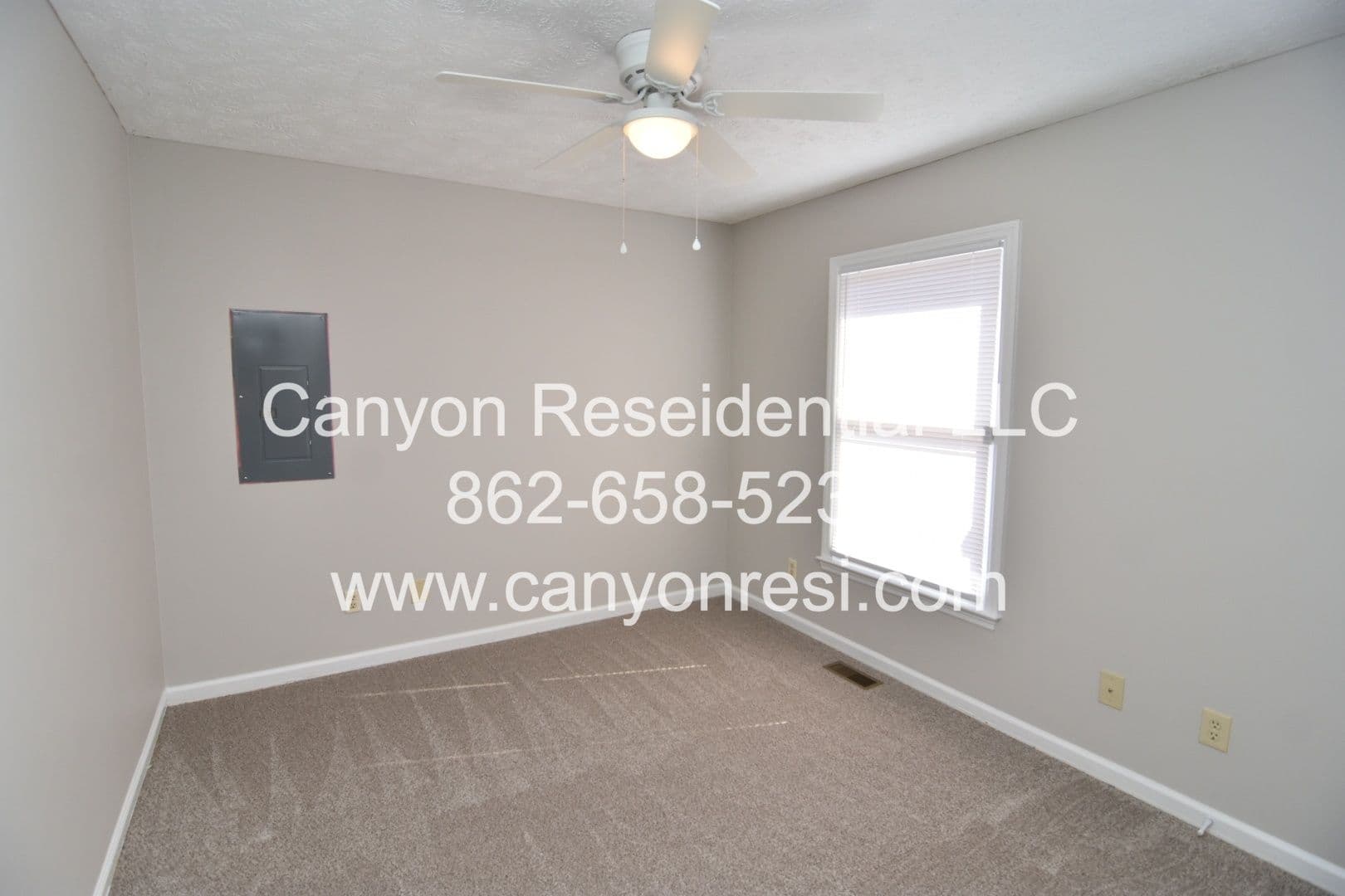 Fayetteville House: 860 Santiato Drive