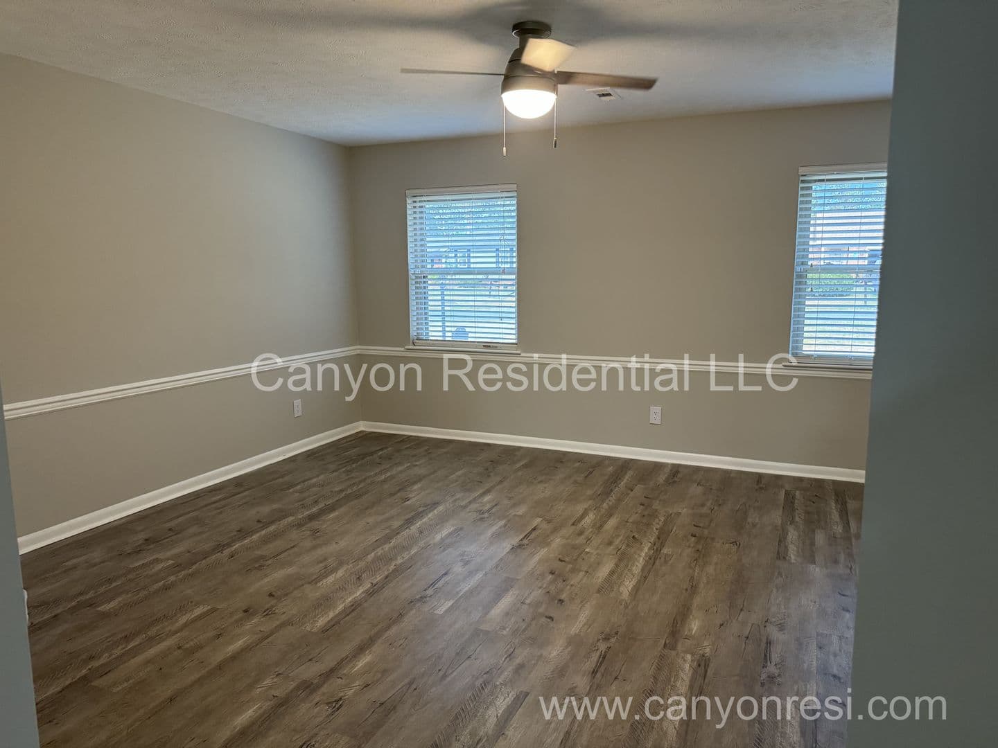 Fayetteville House: 6778 Weeping Water Run