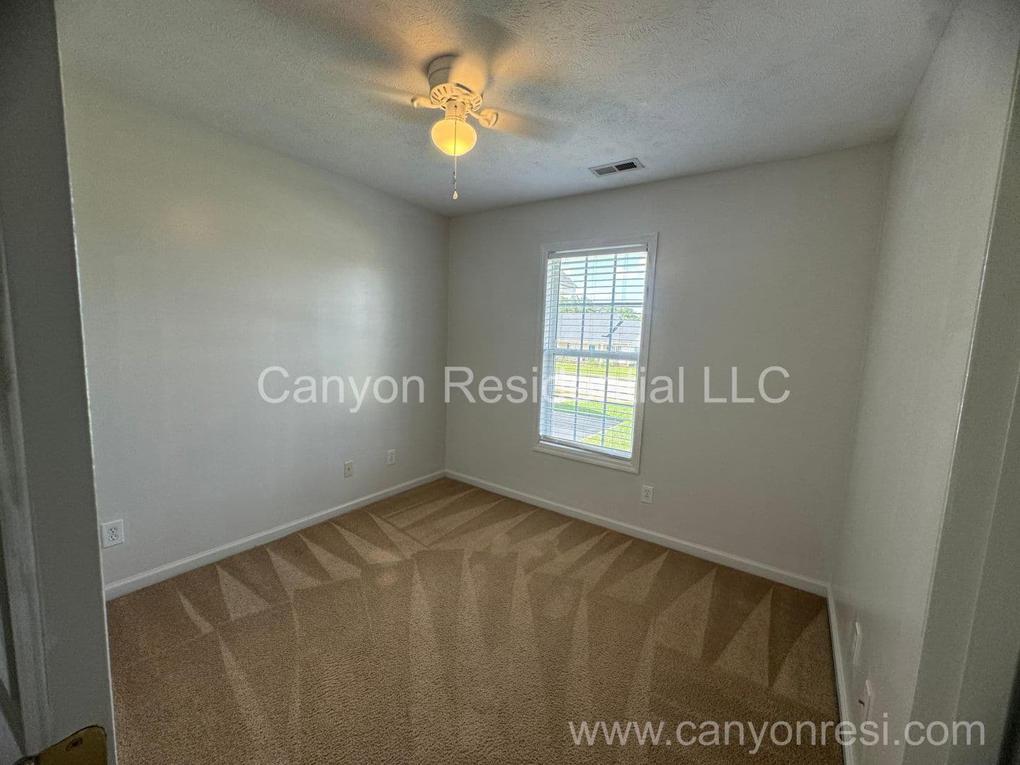 Raeford House: 323 Rushmore Court