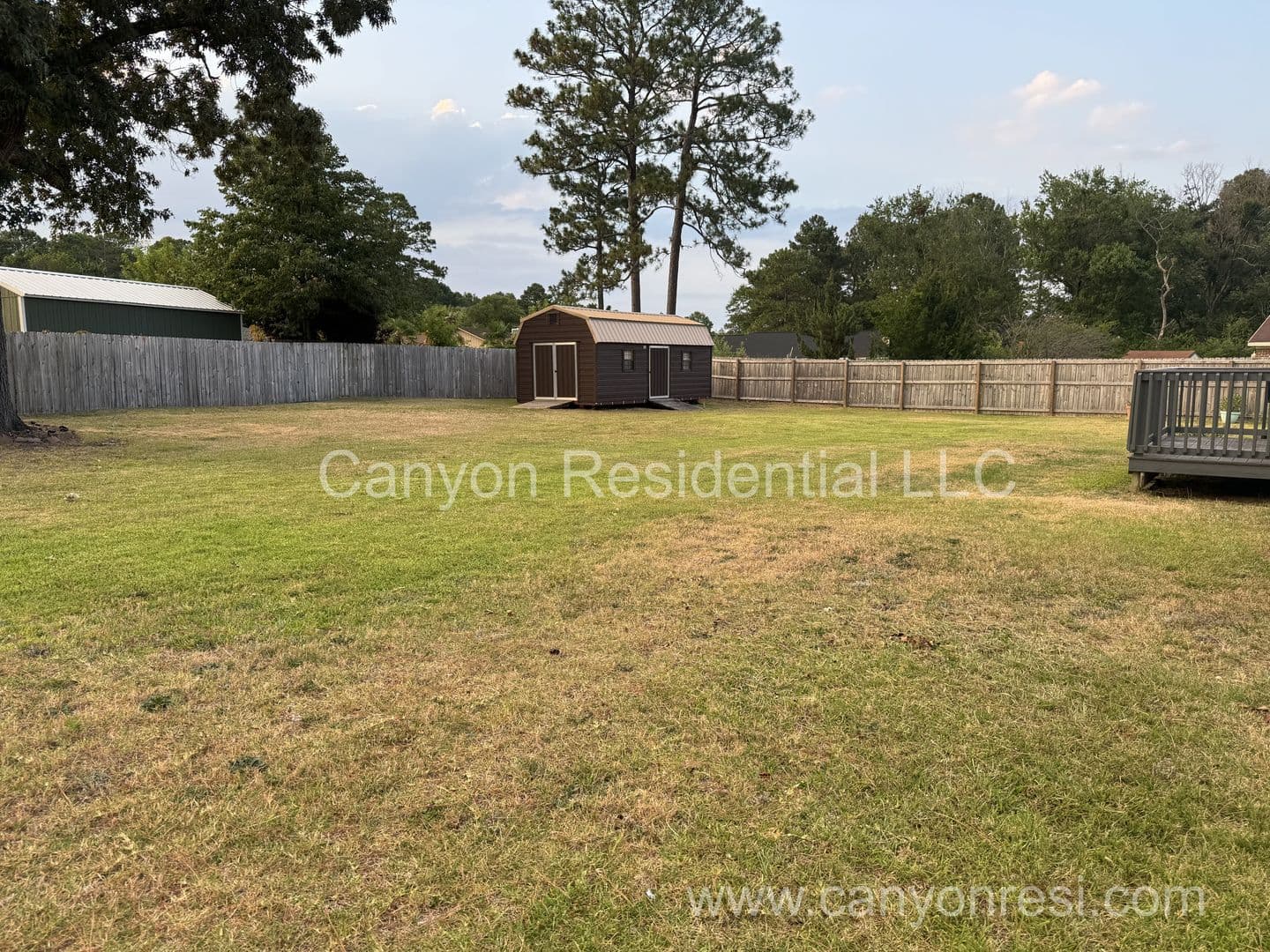 Fayetteville House: 6778 Weeping Water Run