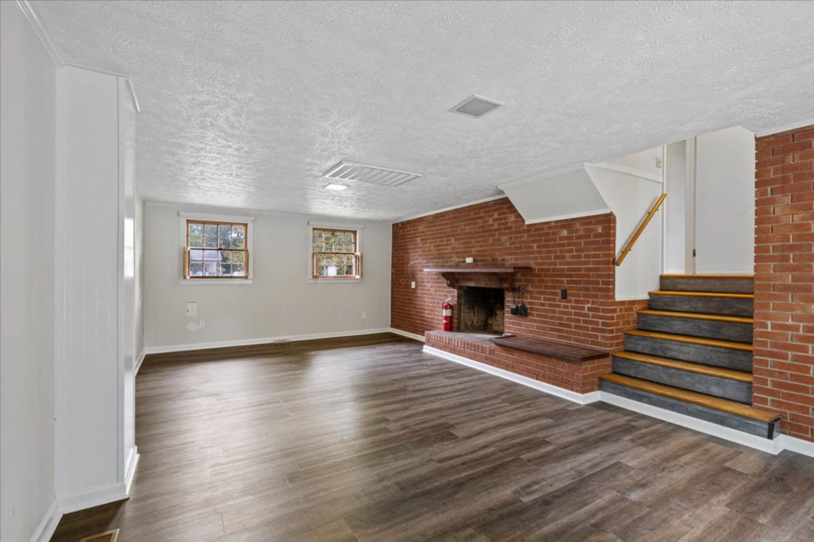 Fayetteville House: 1910 Faber Street