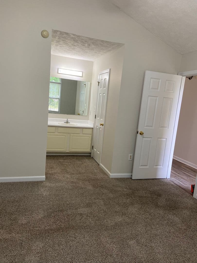 Raeford House: 183 Independence Drive
