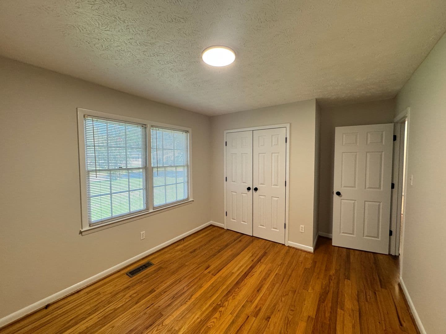 Fayetteville House: 4817 Hurley Drive