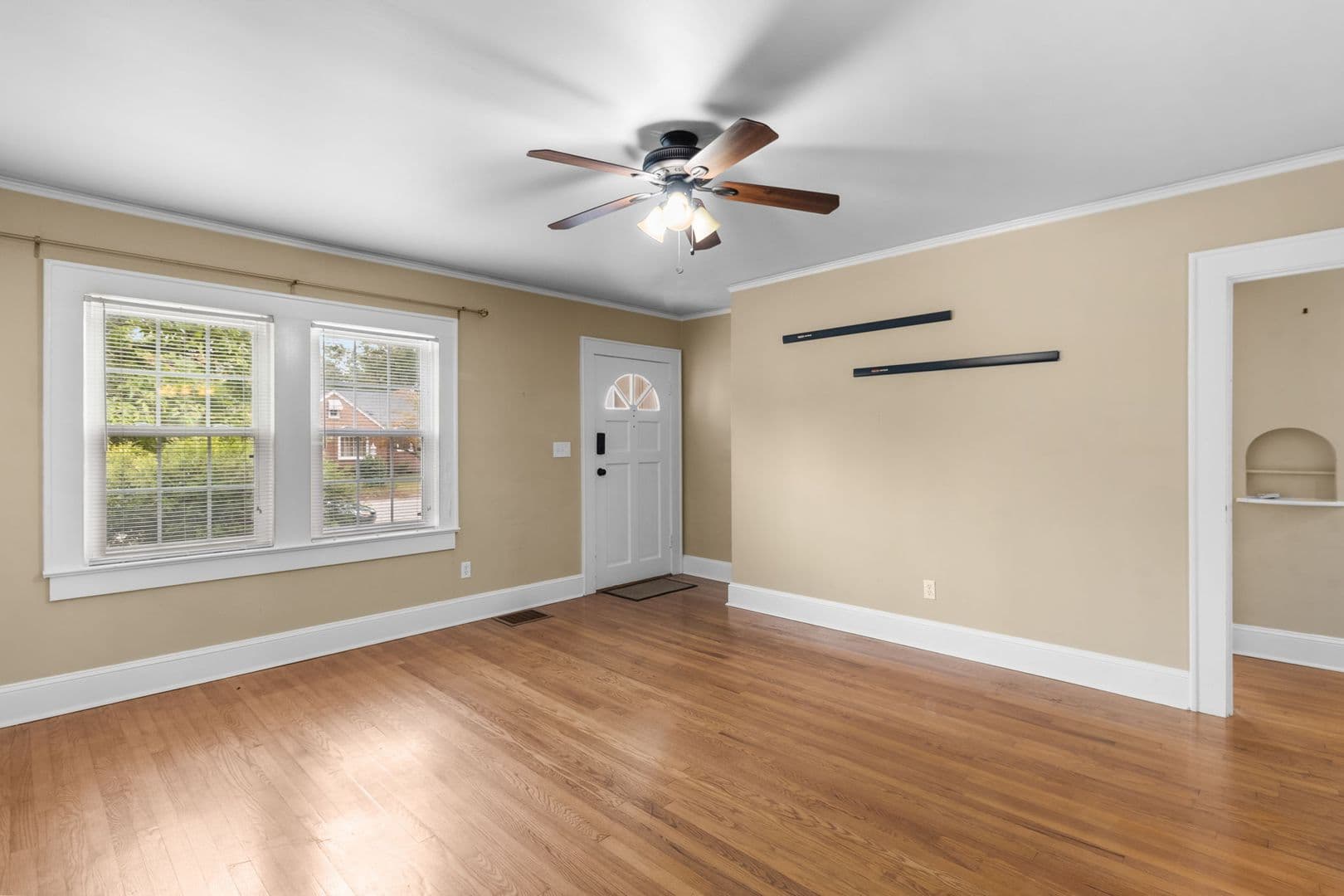 Fayetteville House: 415 Cape Fear Avenue