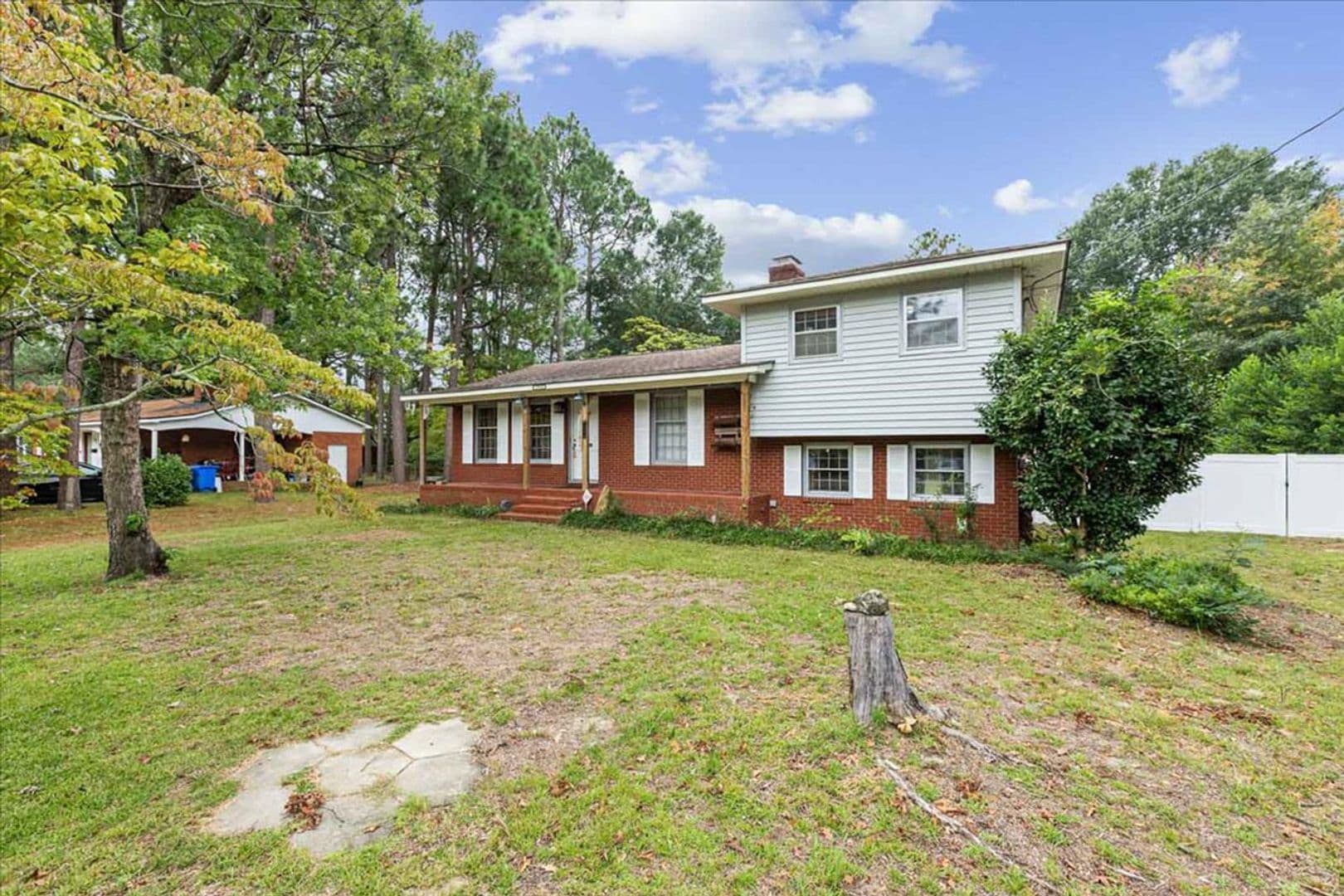 Fayetteville House: 1910 Faber Street