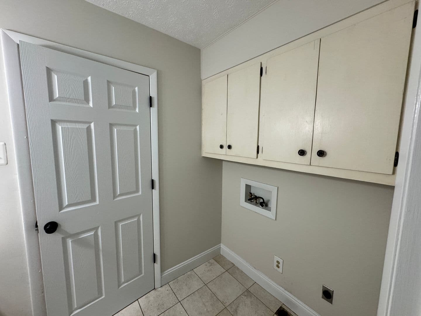 Fayetteville House: 4817 Hurley Drive