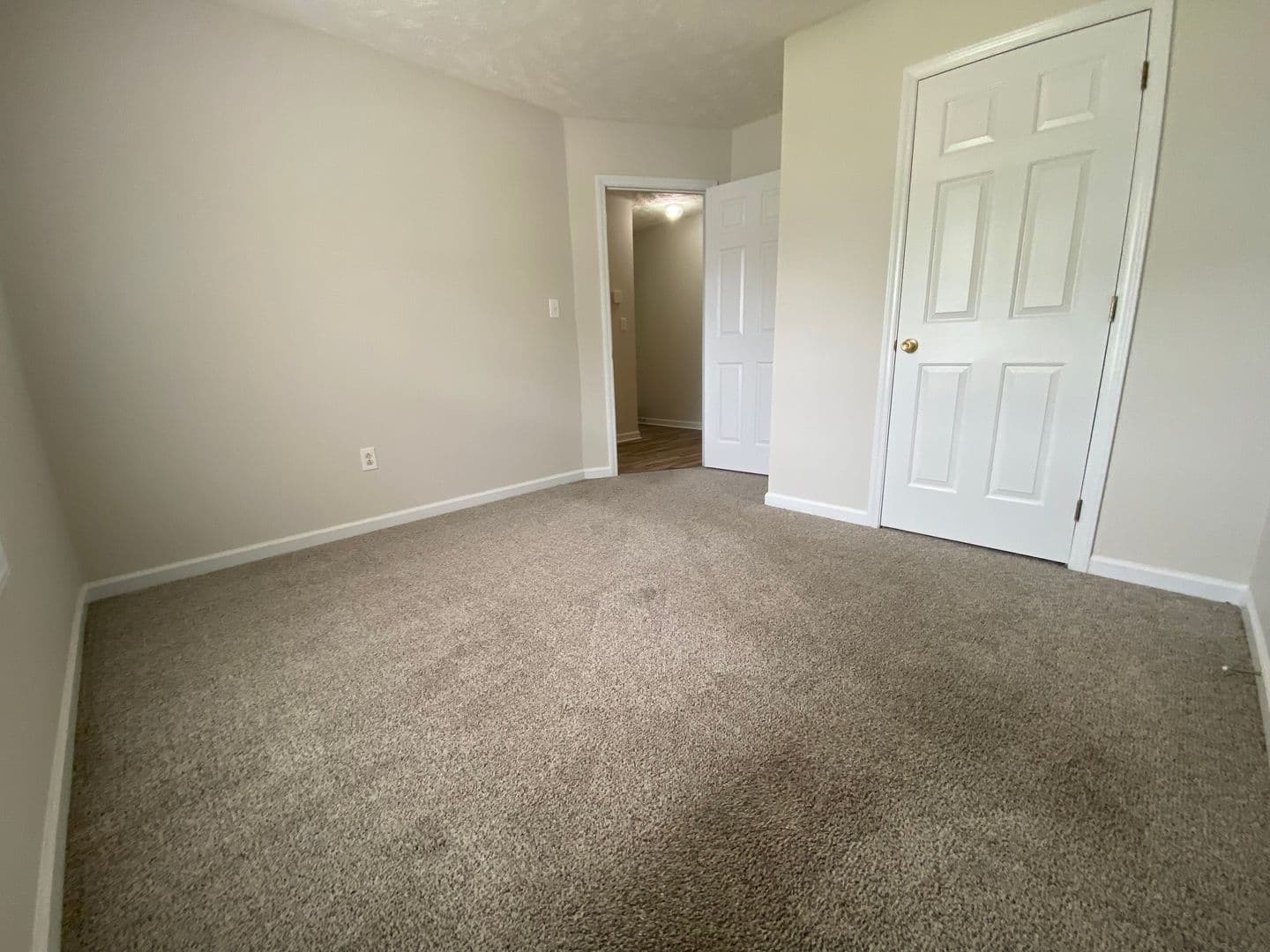 Raeford House: 183 Independence Drive