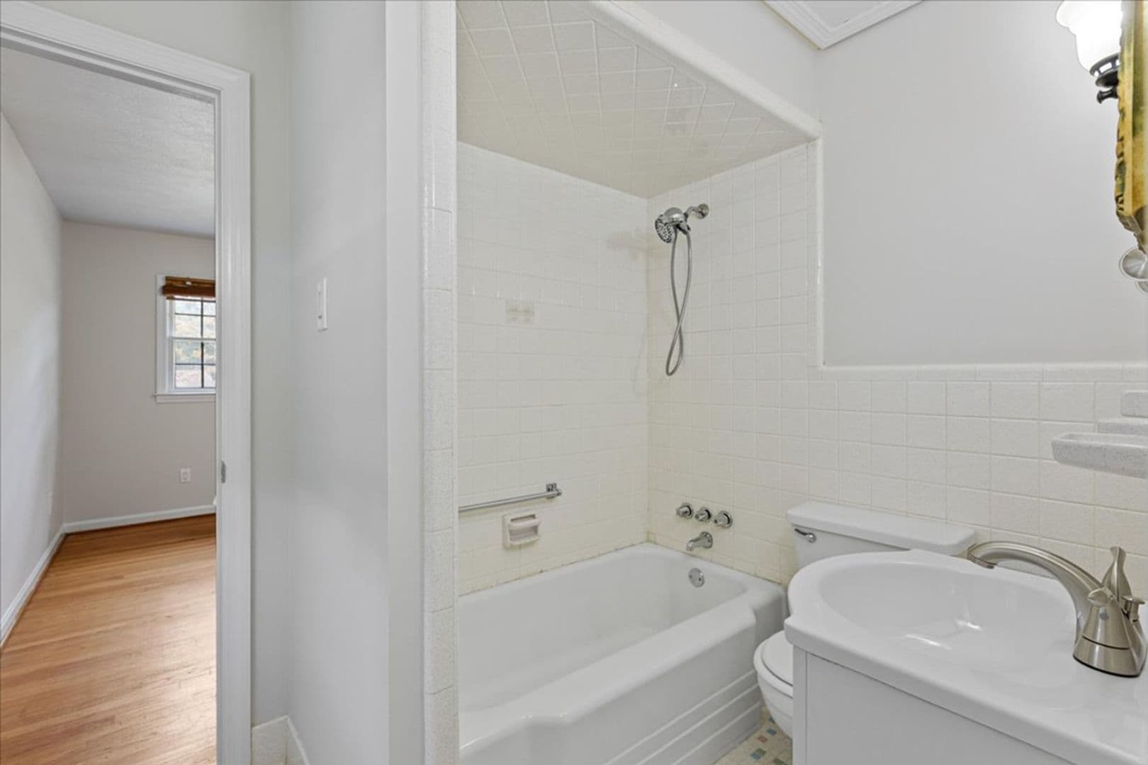 Fayetteville House: 1910 Faber Street