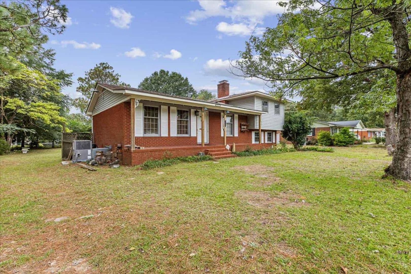 Fayetteville House: 1910 Faber Street