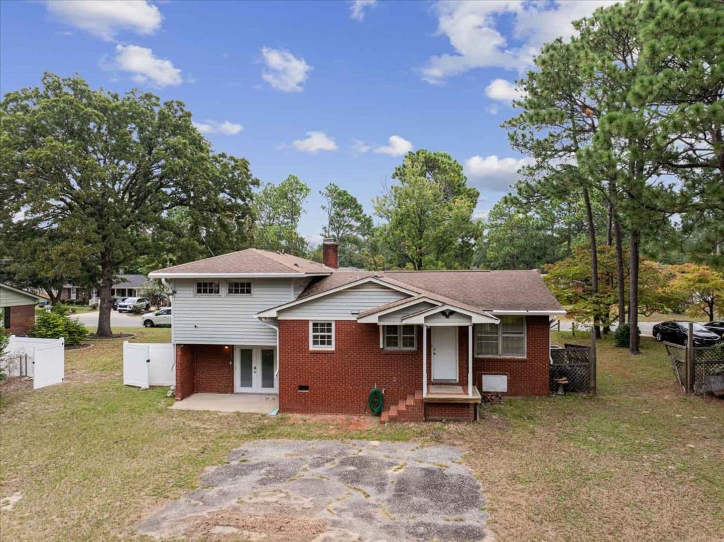 Fayetteville House: 1910 Faber Street