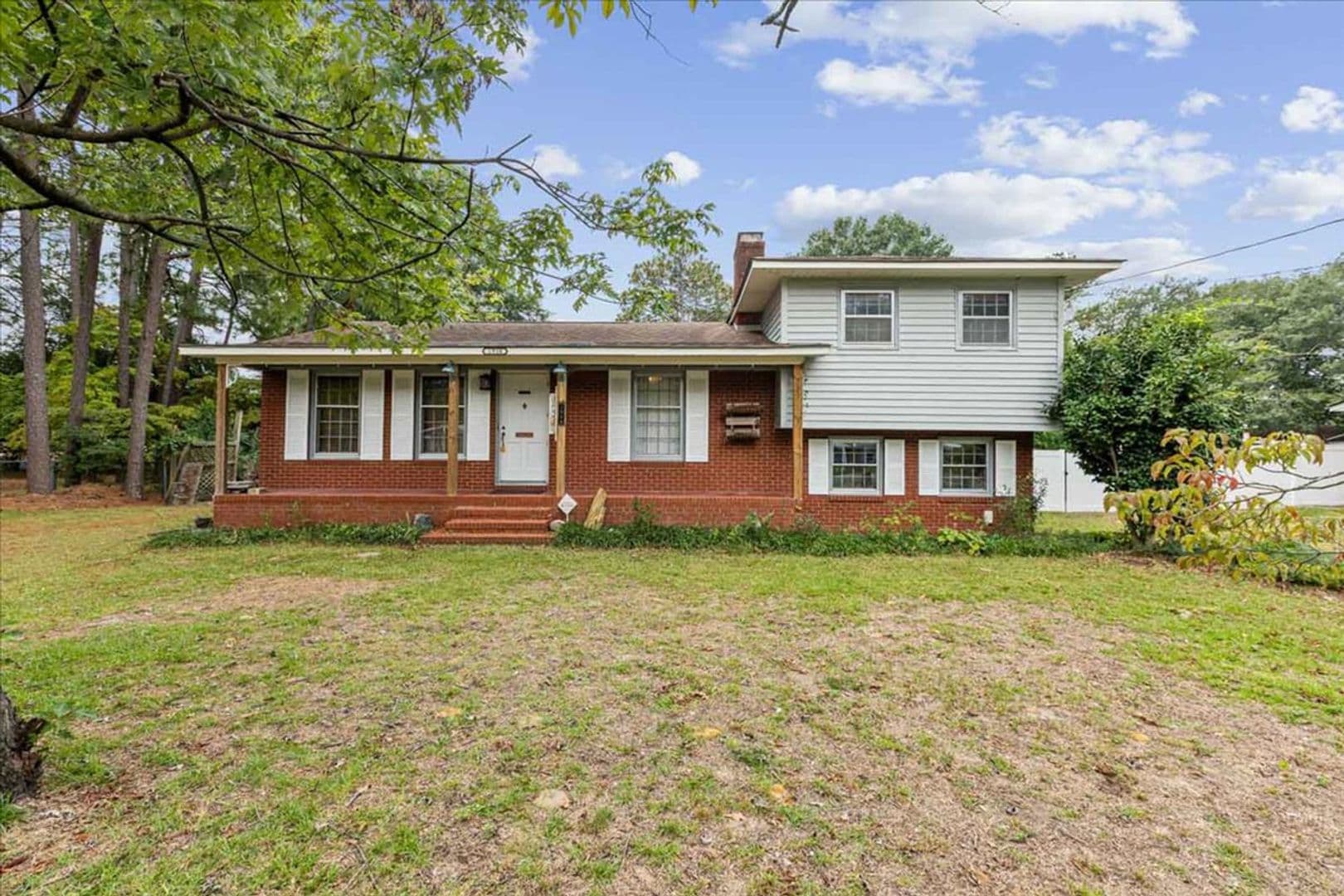 Fayetteville House: 1910 Faber Street