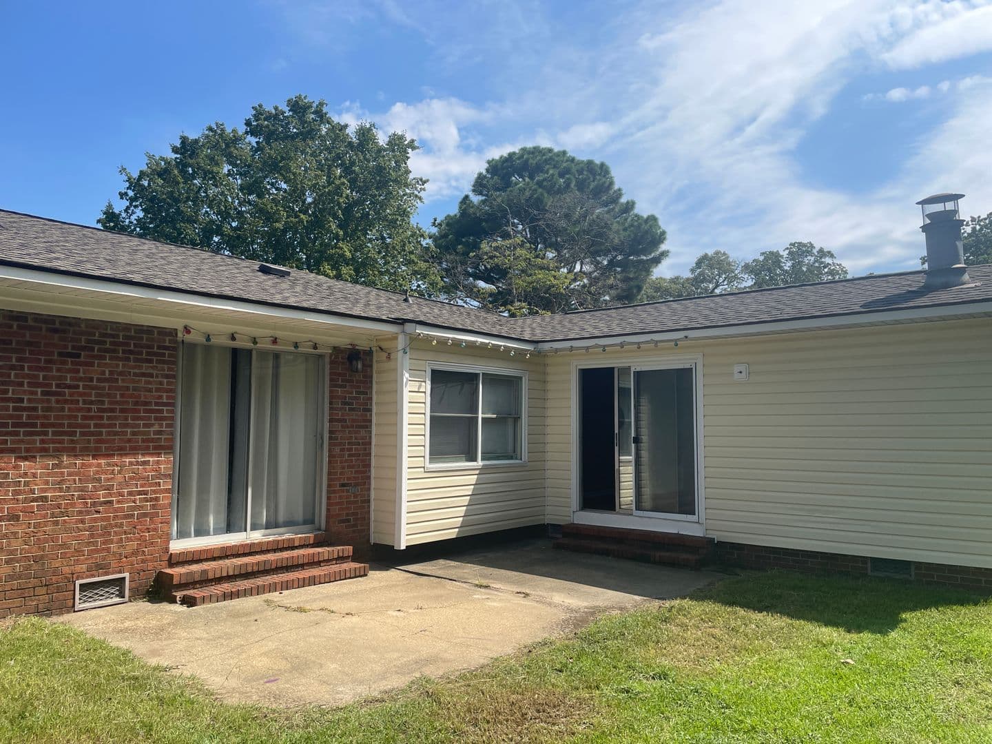 Fayetteville House: 4817 Hurley Drive