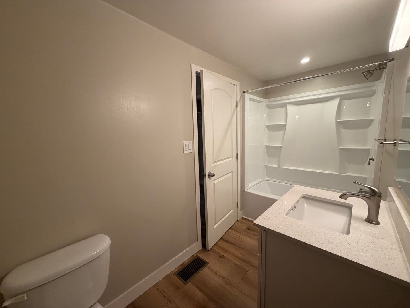 Pollock Pines Apartment: 6110 Pony Express Trail