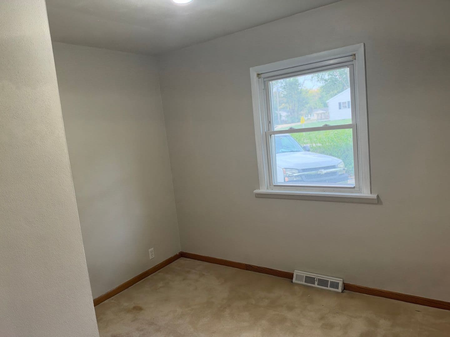 Springfield House: 1008 Bruns