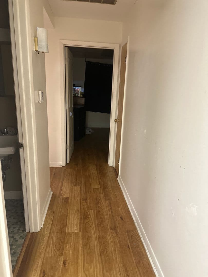 Decatur Apartment: 420 Wood