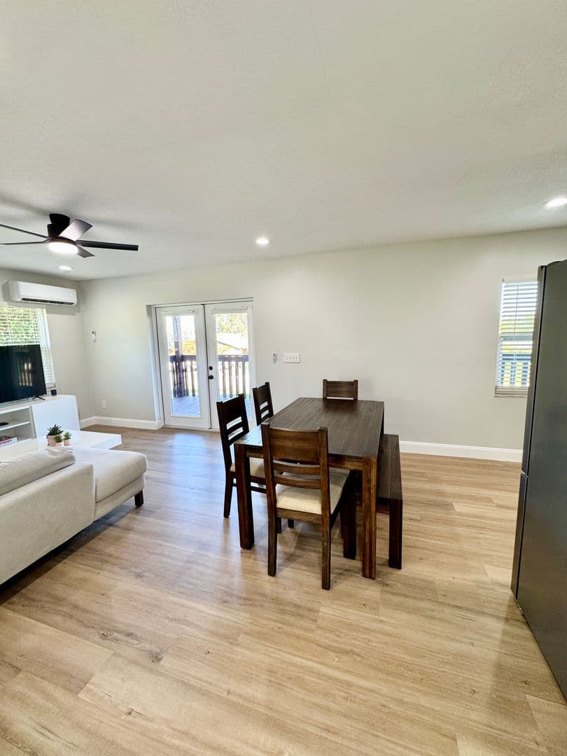 Clermont Condo: 439 Carroll Street